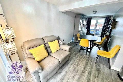 38 Llewellyns View, Gilfach Goch, Porth, CF39 8BQ