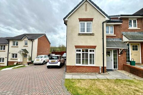 10 Highfields, Tonyrefail, Porth, CF39 8GA