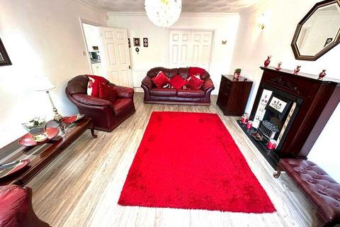 25 Bronheulwen, Porth, CF39 0BJ