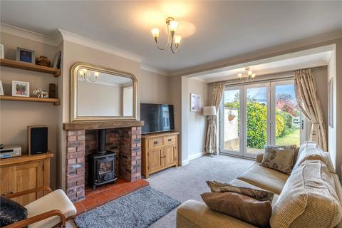 27 Aldersley Avenue, Wolverhampton, WV6 9HZ