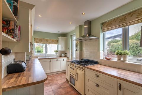 27 Aldersley Avenue, Wolverhampton, WV6 9HZ