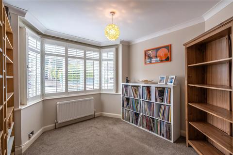 27 Aldersley Avenue, Wolverhampton, WV6 9HZ