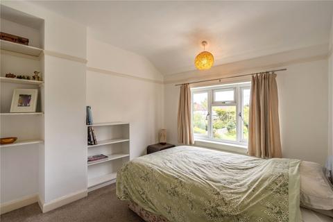 27 Aldersley Avenue, Wolverhampton, WV6 9HZ