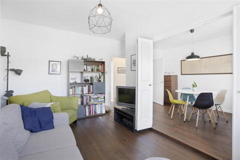 2 bedroom apartment for sale, Tufnell Park Road, London