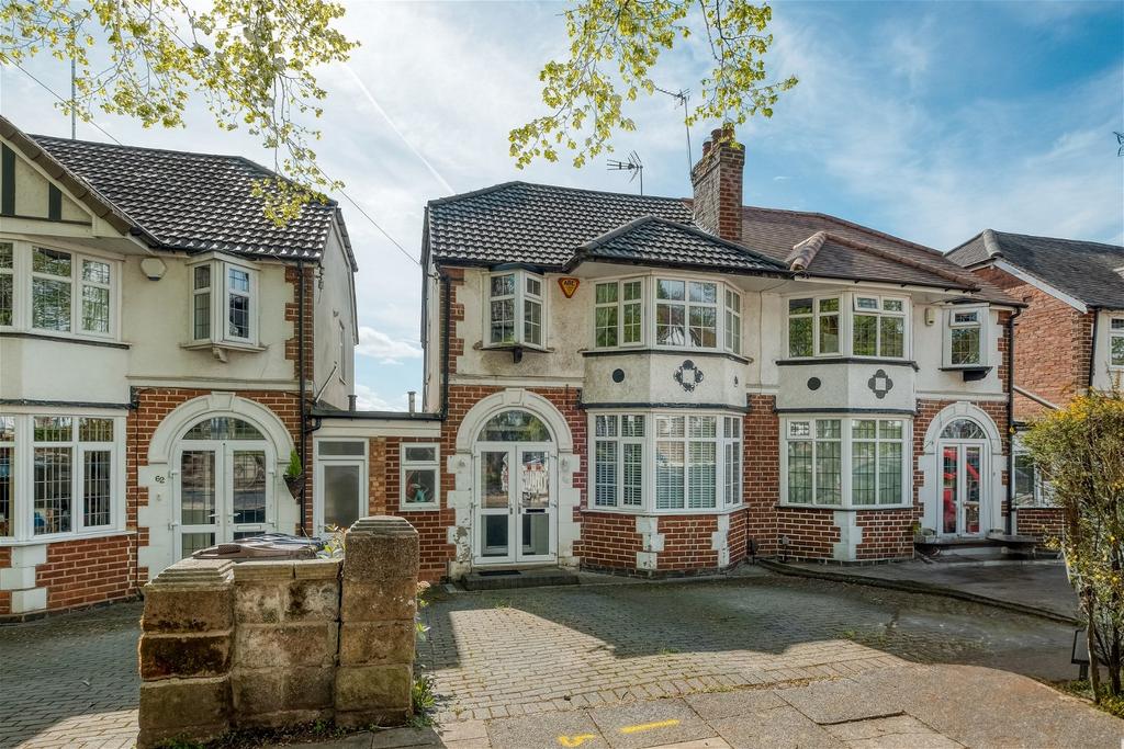 Pamela Road, Northfield, Birmingham... 3 bed semidetached house for