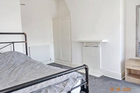 Studio to rent, Byron Street, Fleetwood FY7