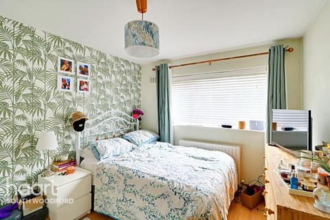5 Mallards Road, Woodford Green, IG8 7DF