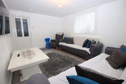 1 bedroom flat for sale, Progress Way, London N22