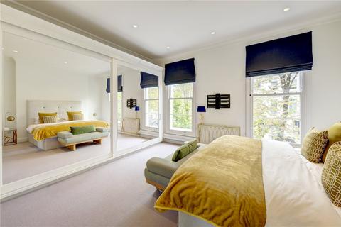 3 Alma Terrace, London, W8 6QY