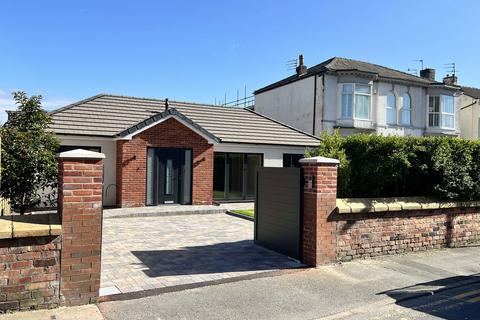 2 bedroom detached bungalow for sale, Avondale Road, Southport  PR9