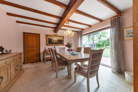 5 bedroom detached house for sale, The Avenue, Newmarket, Suffolk, CB8.