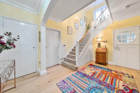 5 bedroom detached house for sale, Kingston Hill, Kingston Upon Thames, KT2