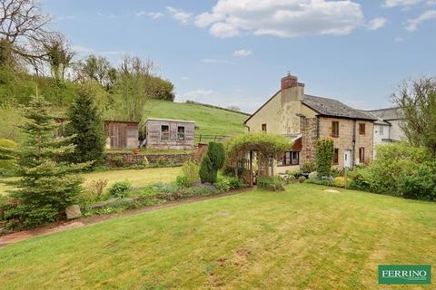 3 bedroom semi-detached house for sale, Hawthorns, Drybrook, Gloucestershire. GL17 9BS