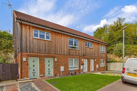 2 bedroom maisonette for sale, Helms Way, Chatham, Kent