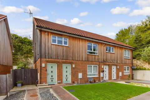 2 bedroom maisonette for sale, Helms Way, Chatham, Kent