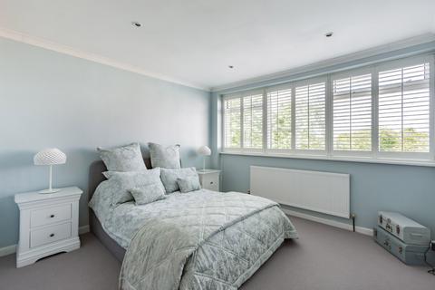 16 Cowdrey Court, Dartford, DA1 2PL