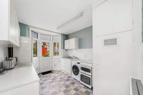 1 bedroom flat for sale, Cavendish Road, Highams Park, E4