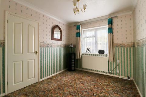 3 bedroom semi-detached house for sale, Columbia Way, King's Lynn, Norfolk, PE30