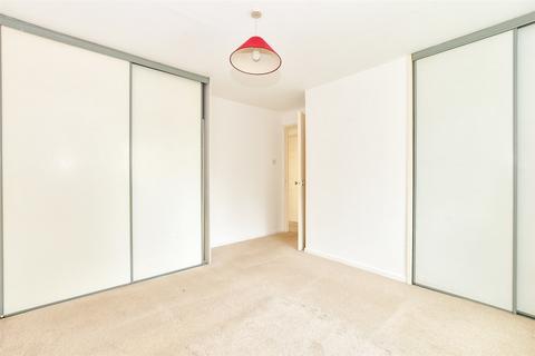 2 bedroom flat for sale, Somers Close, Reigate, Surrey