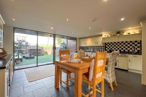 Spires View, 1a Brigg Lane, Carlton Le Moorland, Lincoln, LN5 9HP
