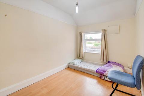 1 Ash Tree Road, Redditch, B97 6JL