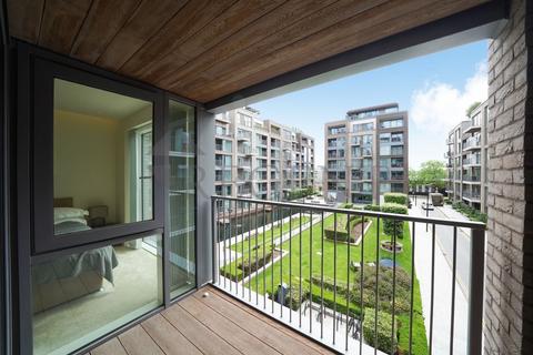 1 bedroom apartment for sale, Woodford House, Chelsea Creek, SW6