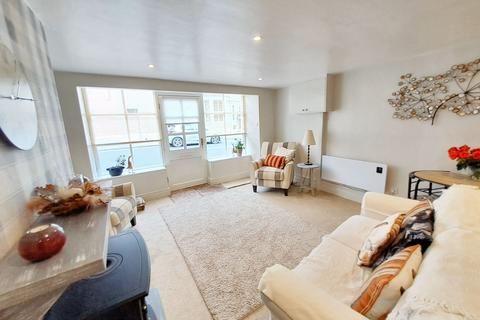 1 bedroom flat for sale, Hencotes, Hexham, Northumberland, NE46 2EJ