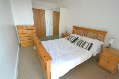1 bedroom flat to rent, Antonine Heights, Borough, London