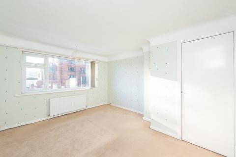 20 Devonshire Place, Prenton, CH43 1TU