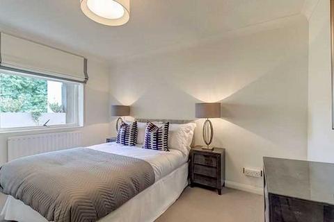 2 bedroom apartment to rent, London SW3