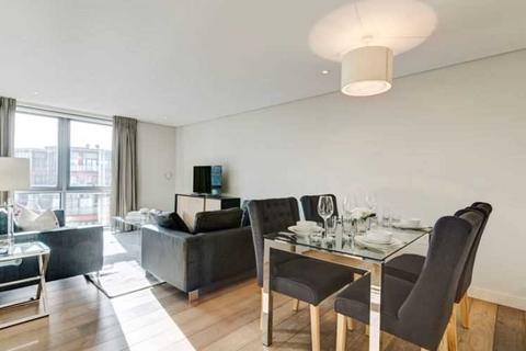 3 bedroom apartment to rent, London W2