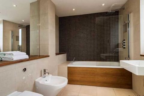 5 bedroom apartment to rent, London NW8