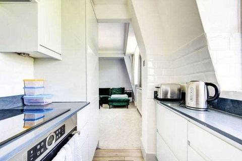 1 bedroom apartment for sale, London W8