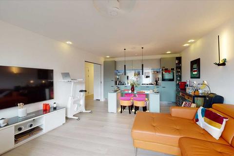 2 bedroom apartment for sale, London NW1