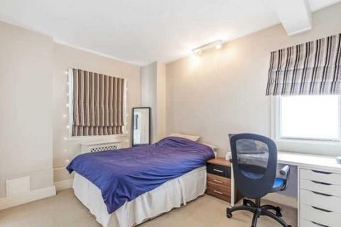 3 bedroom apartment for sale, London NW1
