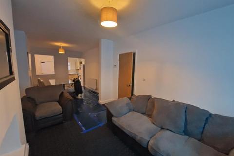 2 bedroom terraced house to rent, Chirkdale Street, Liverpool