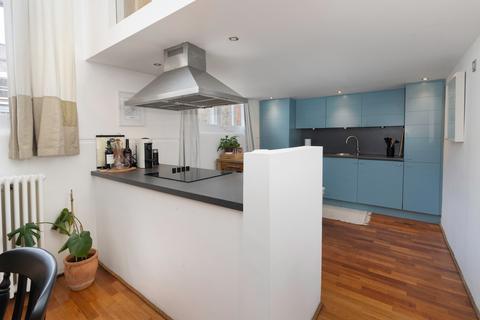 Flat 5, 2 Lansdowne Drive, London, E8 3EZ
