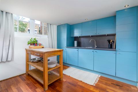 Flat 5, 2 Lansdowne Drive, London, E8 3EZ