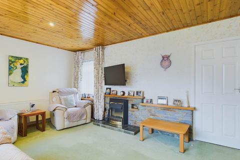 24 Lansdowne Road, Callington, PL17 7HB