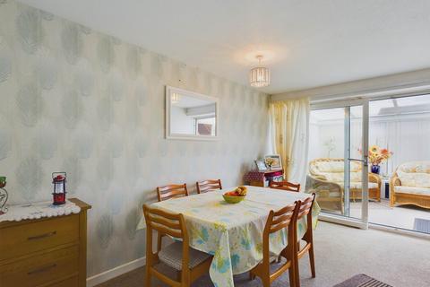 24 Lansdowne Road, Callington, PL17 7HB