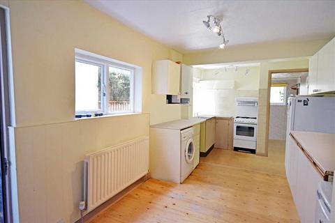 3 bedroom house for sale, Quick Road, Chiswick