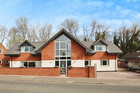 4 bedroom detached house for sale, Washingborough Road, Heighington, Lincoln