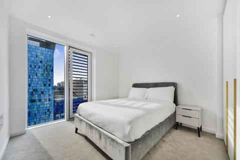 1 bedroom apartment to rent, Cendal Crescent London E1