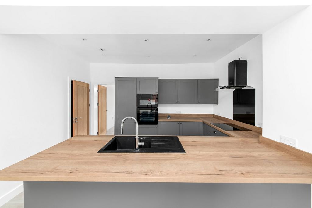 Dining kitchen