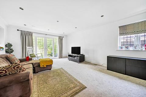 5 bedroom detached house for sale, Hayes Lane, Hayes