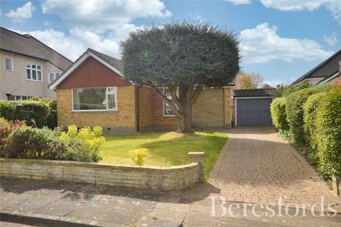 12 Raphael Avenue, Romford, RM1 4EP