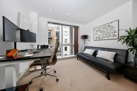 2 bedroom flat for sale, Caspian Wharf, London E3