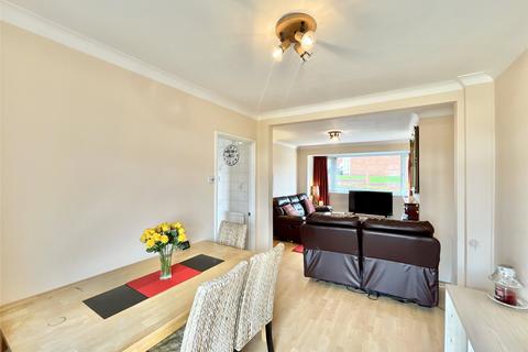 70 Cromer Avenue, Gateshead, NE9 6UL