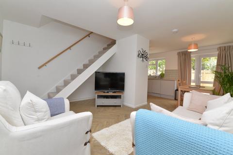 2 bedroom end of terrace house for sale, Bankside, Lymington, Hampshire, SO41