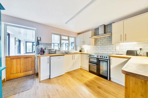 Holmbush Chaffcombe Road, Chard, TA20 1RP